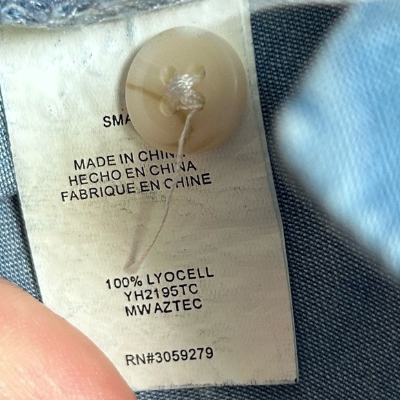 NWT Thread & Supply Chambray Haven Tank Sleeveless Blouse- Size Small - Picture 6 of 7